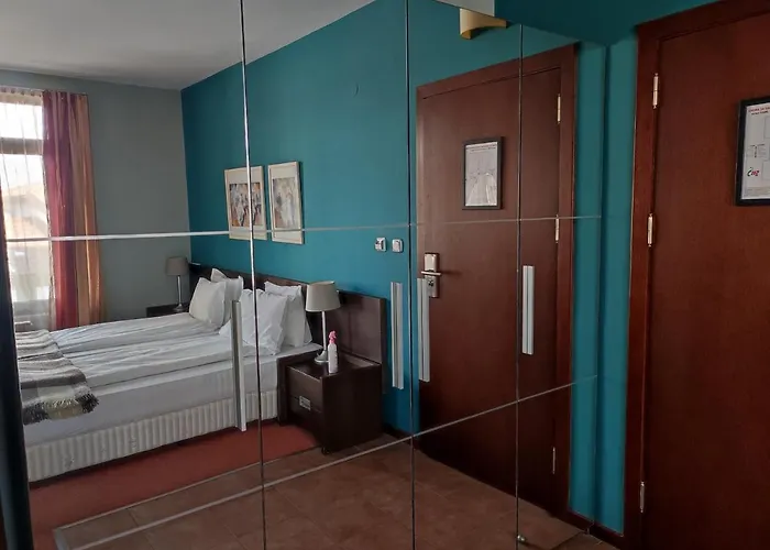 호텔 Famil - Adults Only