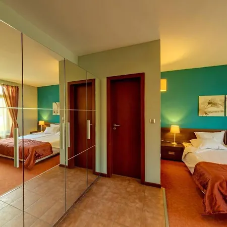 Famil - Adults Only 호텔 반스코