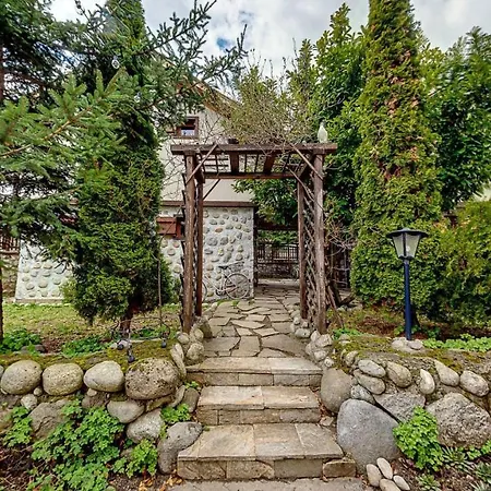 Famil - Adults Only 호텔