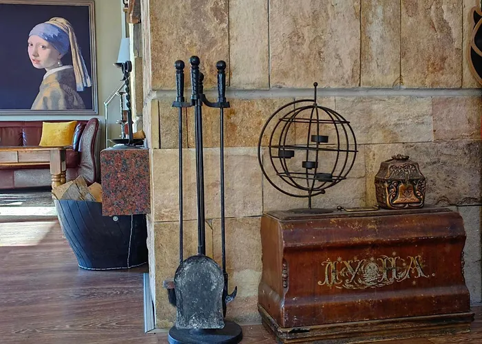 Famil - Adults Only Hotel