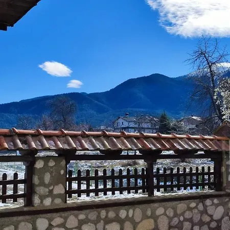 Hotel Famil - Adults Only