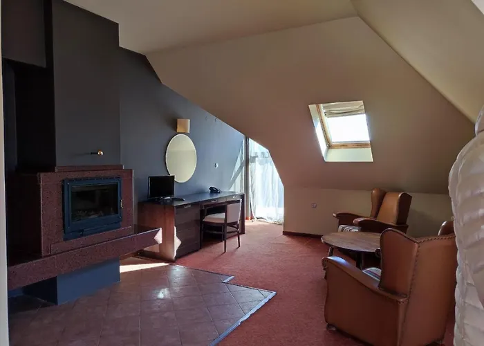 Famil - Adults Only 3* Bansko