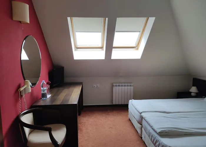 Famil - Adults Only Hotel 3*